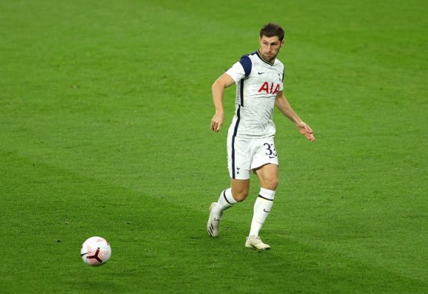 Sky: Wrexham is still keen on signing Davis, but may have to wait for Tottenham to introduce defenders