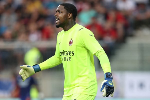 Reporter: Menion s transfer is expected to be impossible today, Chelsea is only willing to pay 12 million pounds