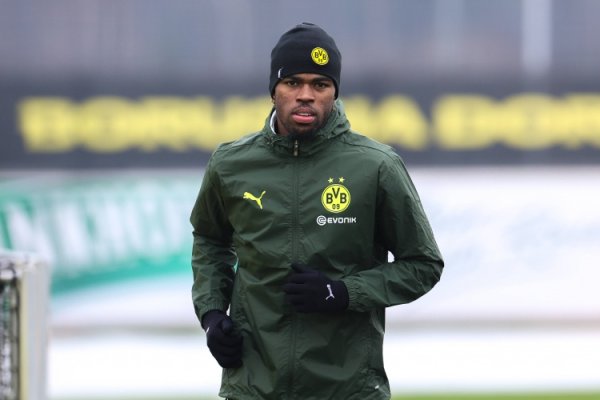 Kyle: Chuk Umeka will play in Dortmund until the end of the Club World Cup, and has already negotiated with Chelsea