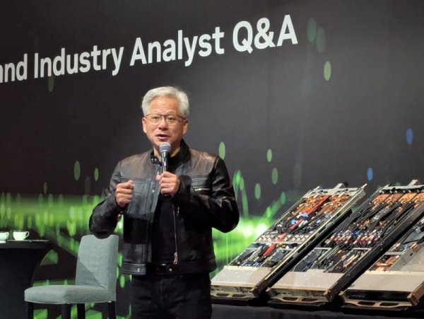 AI craze is on the rise again, NVIDIA high-level sets of $1 billion stocks