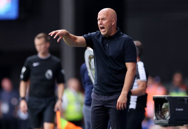 Reporter: Liverpool s friendly match against Preston will be held normally