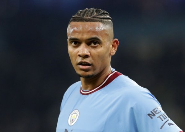 Reporter: Galatasaray sends representatives to England to discuss the transfer deal for Akanji