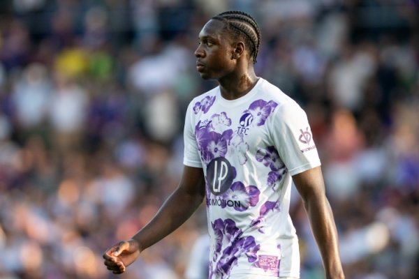 Reporter: Crystal Palace will sign Toulouse 19-year-old central defender Canvo, with a transfer fee of 27 million euros