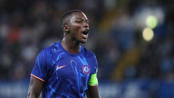 Post: Caicedo’s future affairs will be taken over by his family and a lawyer, he is happy at Chelsea