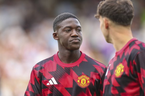 Mirror: De Bruyne and McTominay recommend Napoli to try to sign Menu in January